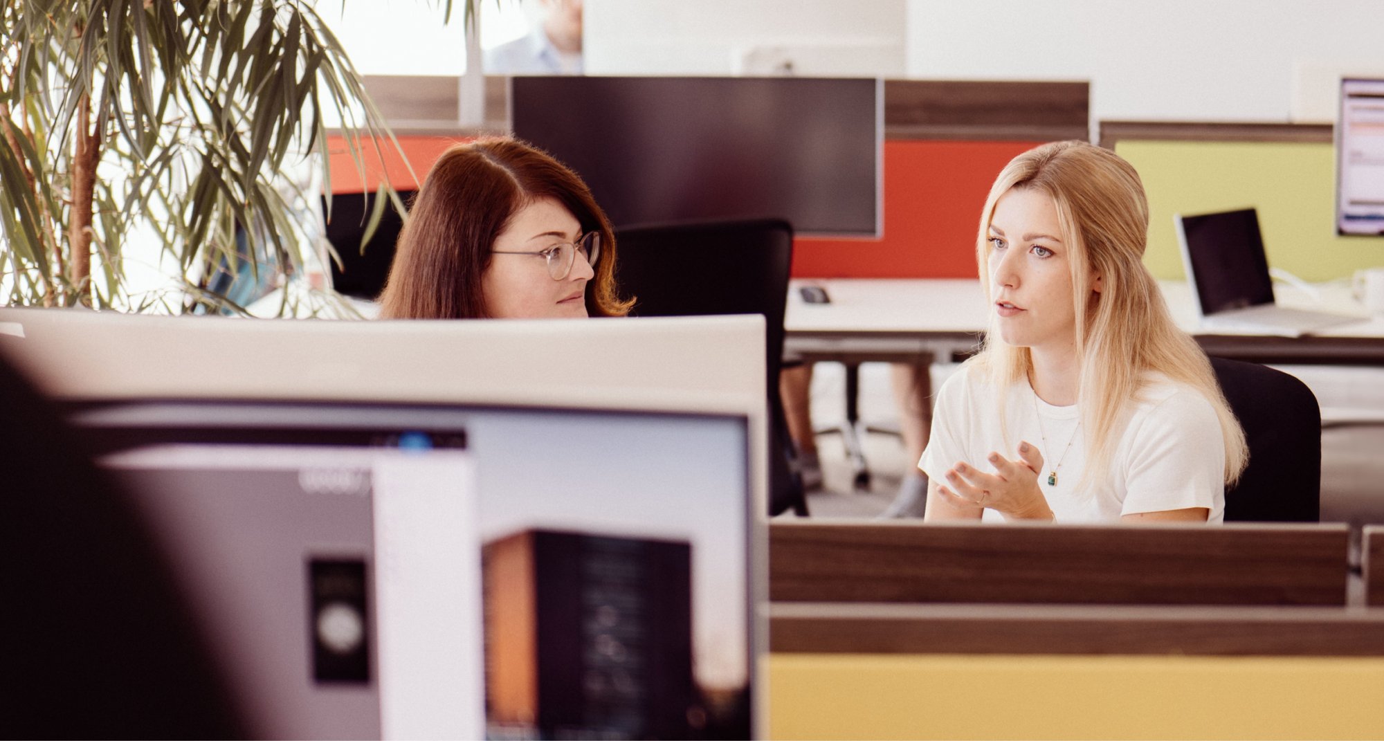 user-experience-header