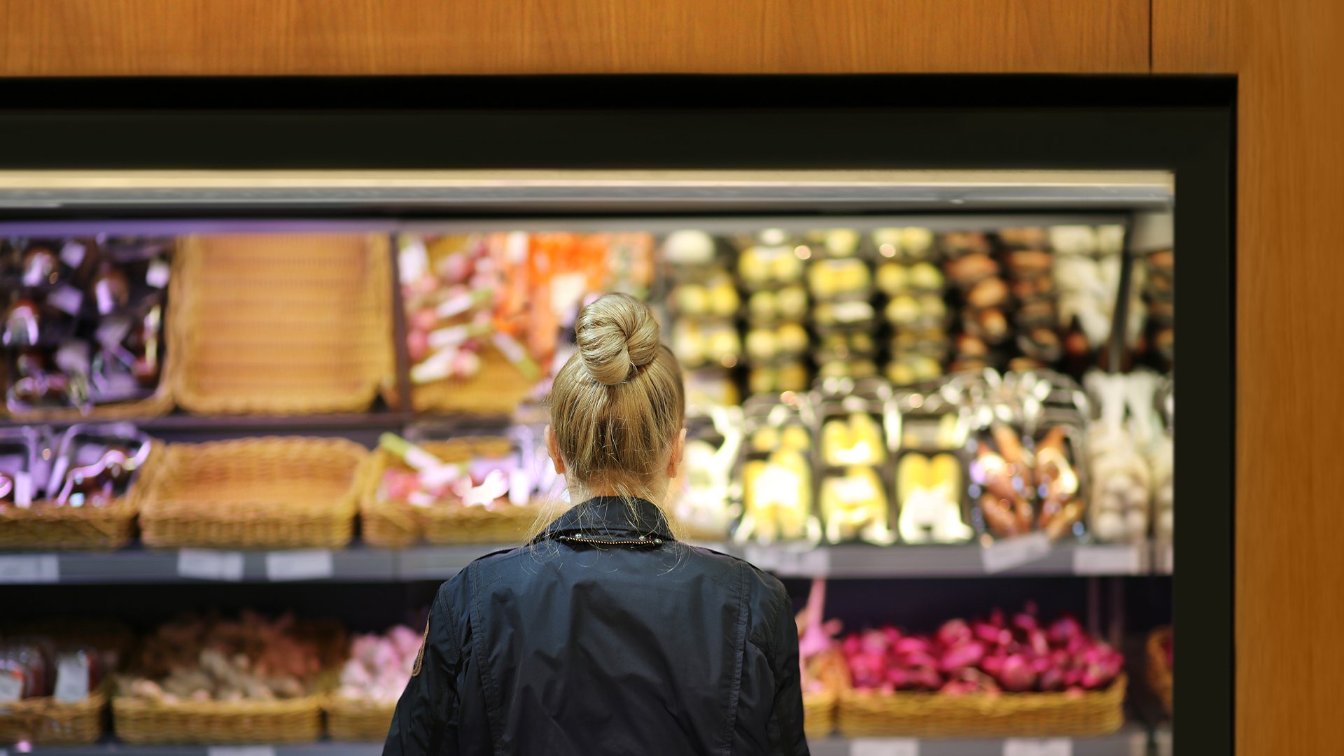 AI in retail - demand forecasting, personalization and dynamic pricing with artificial intelligence