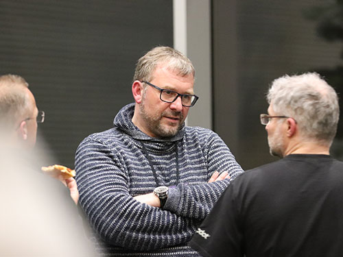 Clemens Vasters im Gespräch mit der Community Foto von Clemens Vasters