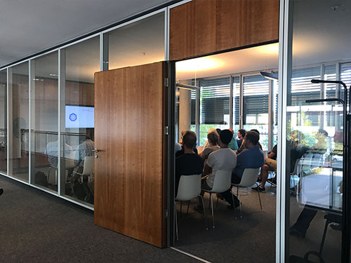 Session über Azure Kubernetes Services (AKS) Foto vom Azure Meetup Ruhrgebiet