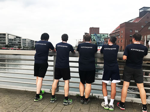 Das prodot Team mit den Shirts #protargonist für den TARGOBANK Run 2017 Foto vom TARGOBANK Run 2017